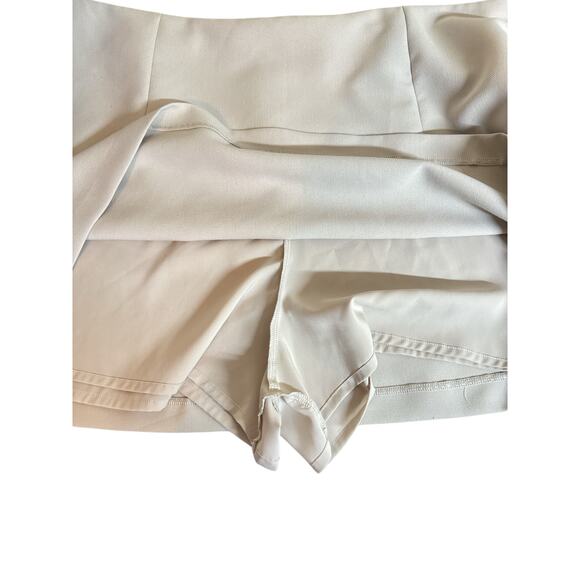 Abercrombie & Fitch Women's Scarlett Suiting Mini Skort Size XL Light Taupe NWT - Picture 5 of 8
